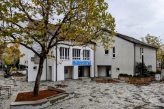 PXL_20221119_0808418442-01